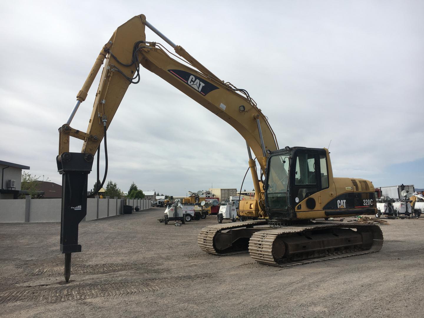 ./imagenes/INVOICE/2019/15381/EXCAVADORA 320C (11).JPG